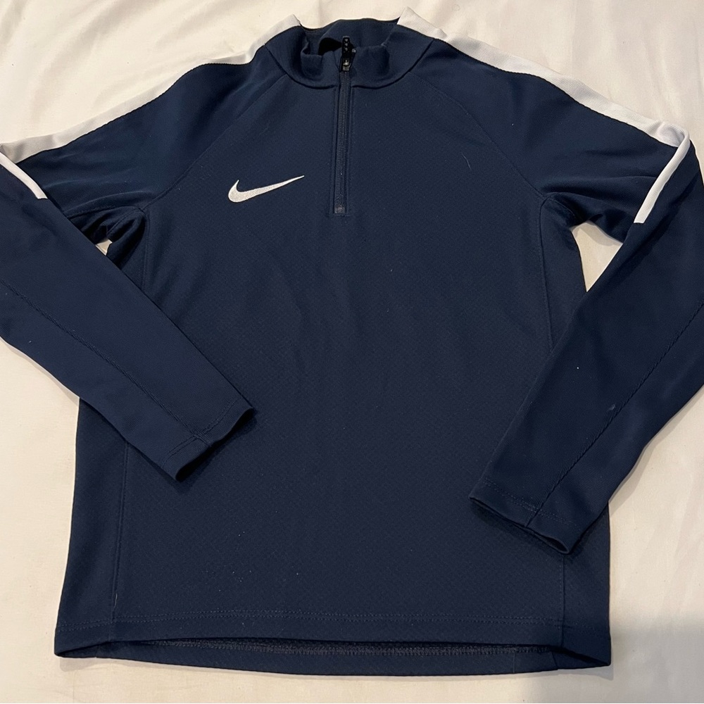 Boys Nike Dri-Fit Half Zip Pullover Youth Size Small